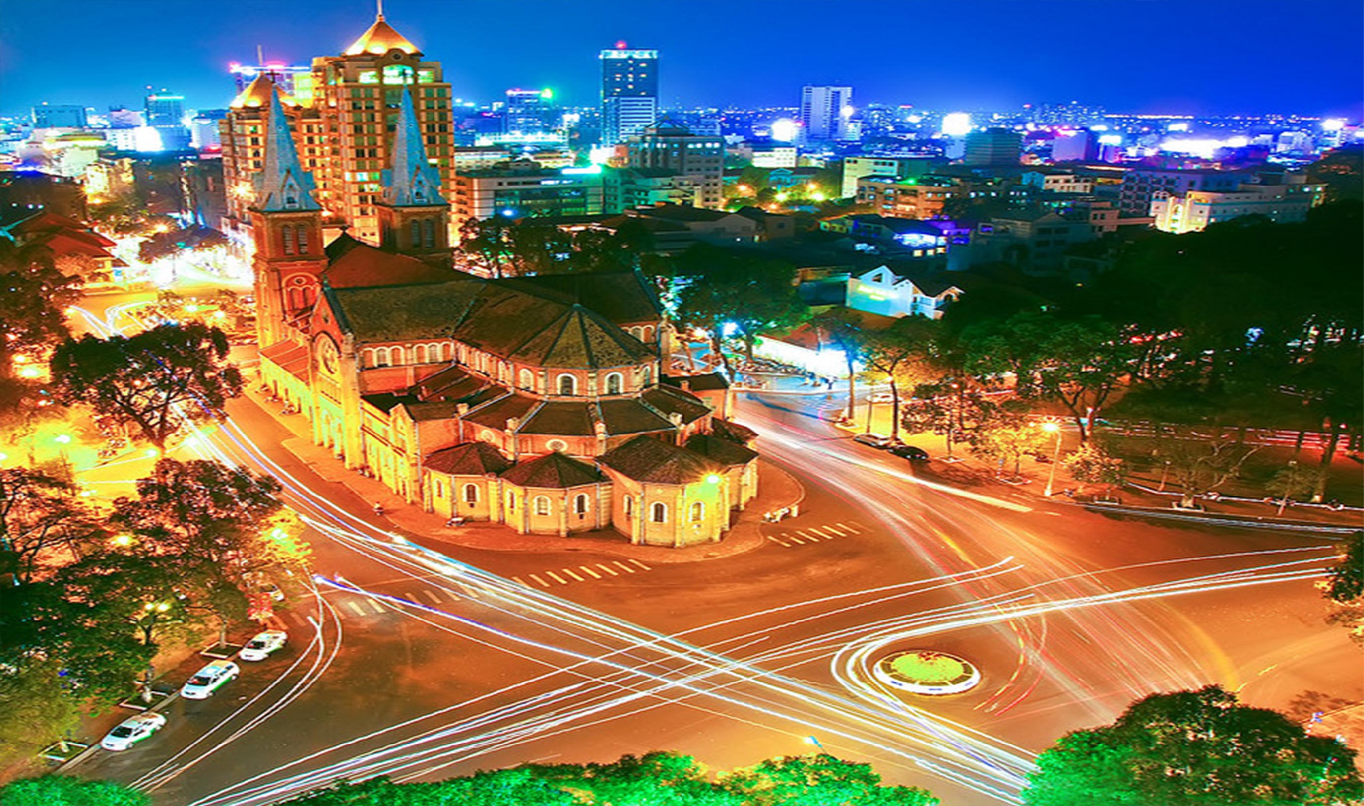 Top 7 địa điểm không thể bỏ qua trong dịp Noel ở Sài Gòn